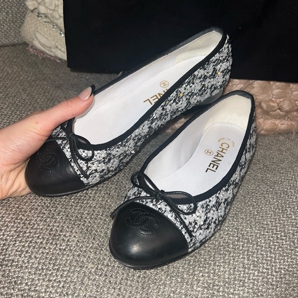 Chanel cap toe tweed Ballet flats size 36 - Picture 2 of 10